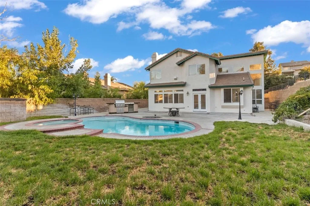 14439 Grandiflors, Canyon Country, California 91387 home-pic-42